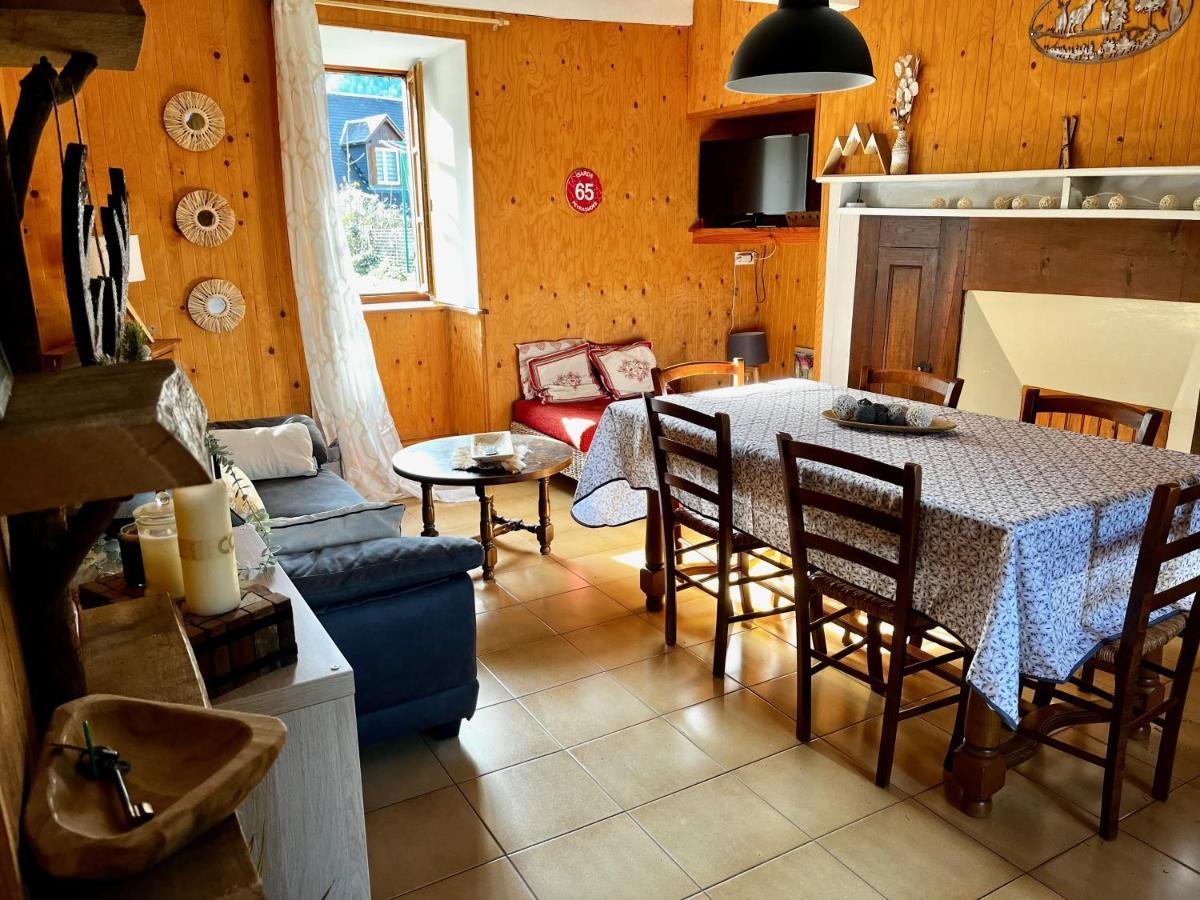 Maison De Village Montauban-de-Luchon エクステリア 写真